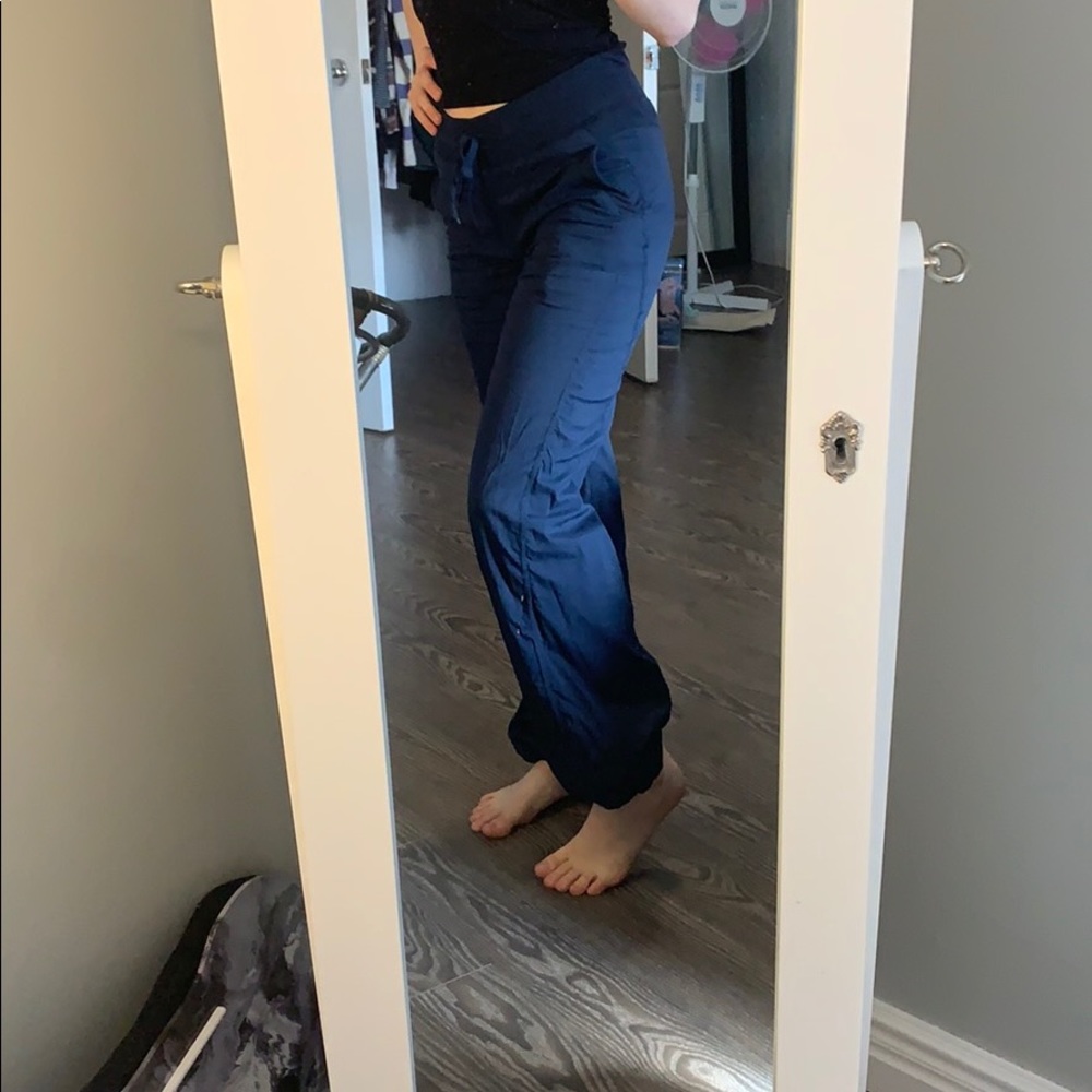 Studio pants